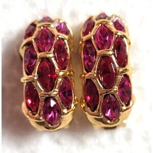 Roman Earrings Clip Magenta Pink Rhinestone Goldtone Half Hoops 80s Vtg High End